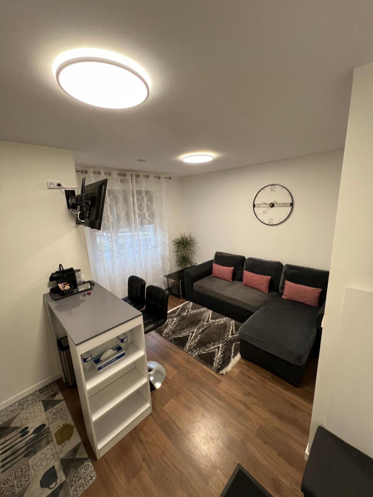 2 Pieces Proche Du Centre Paris 15 Min Apartment Rosny-sous-Bois Exterior photo